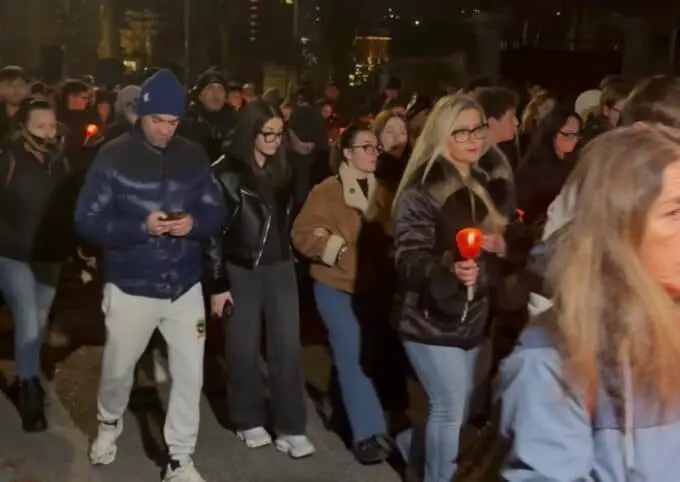 Fiaccolata per Alessandro, Andrea e Luigi dell'IIS Alessandro Volta di Frosinone